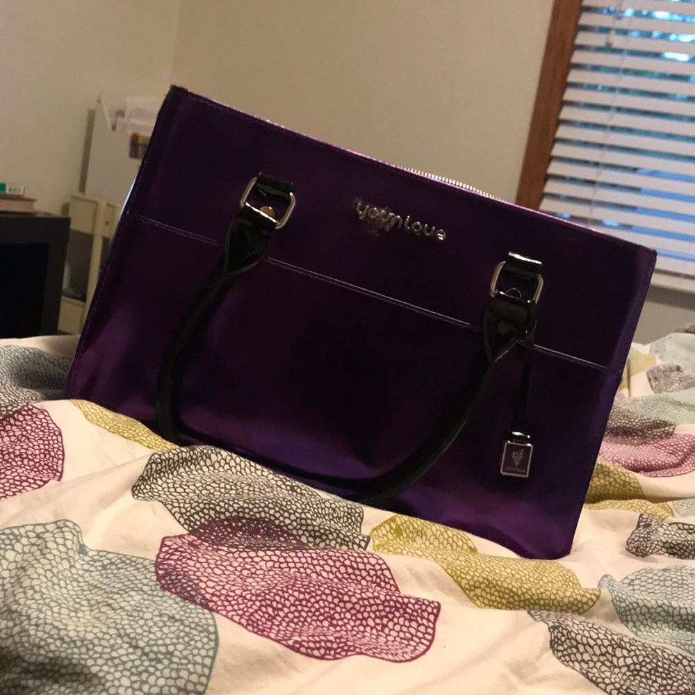 Younqiue purse
